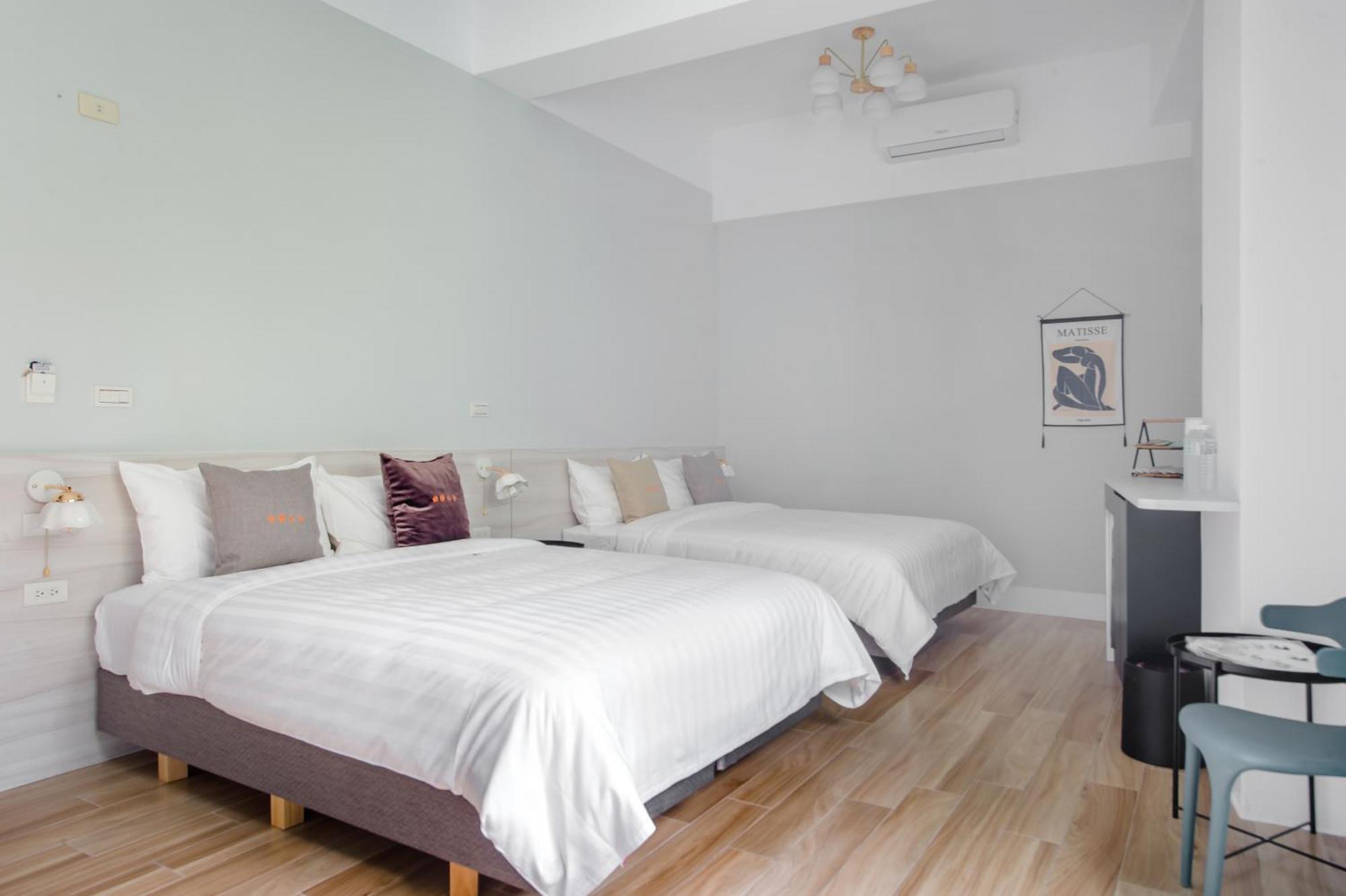 Water House Bed & Breakfast Yuchi Exterior photo